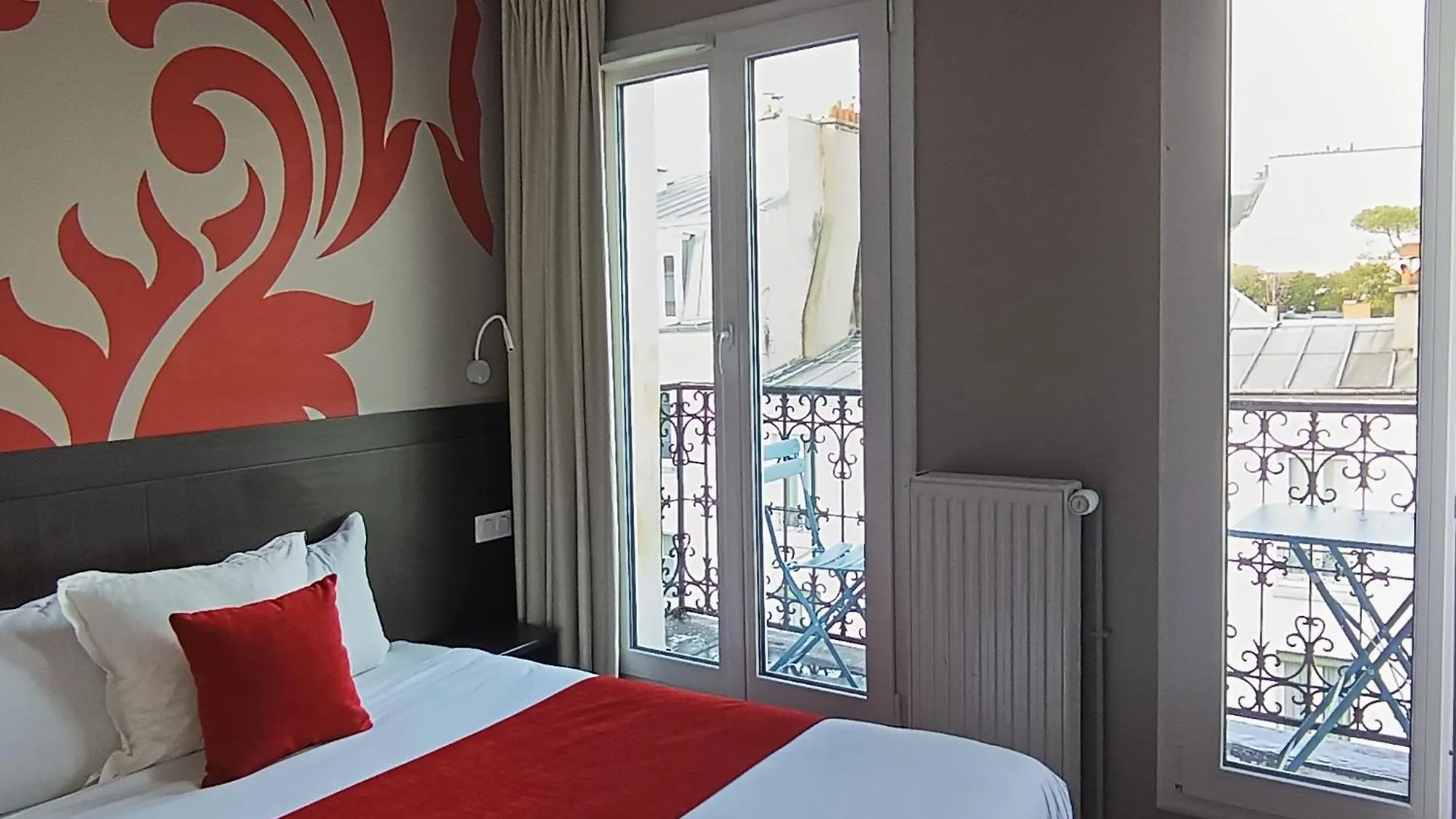 Bastille 2* Paris
